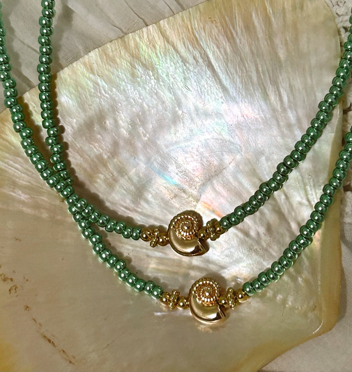 Almar Dainty Chocker Necklace