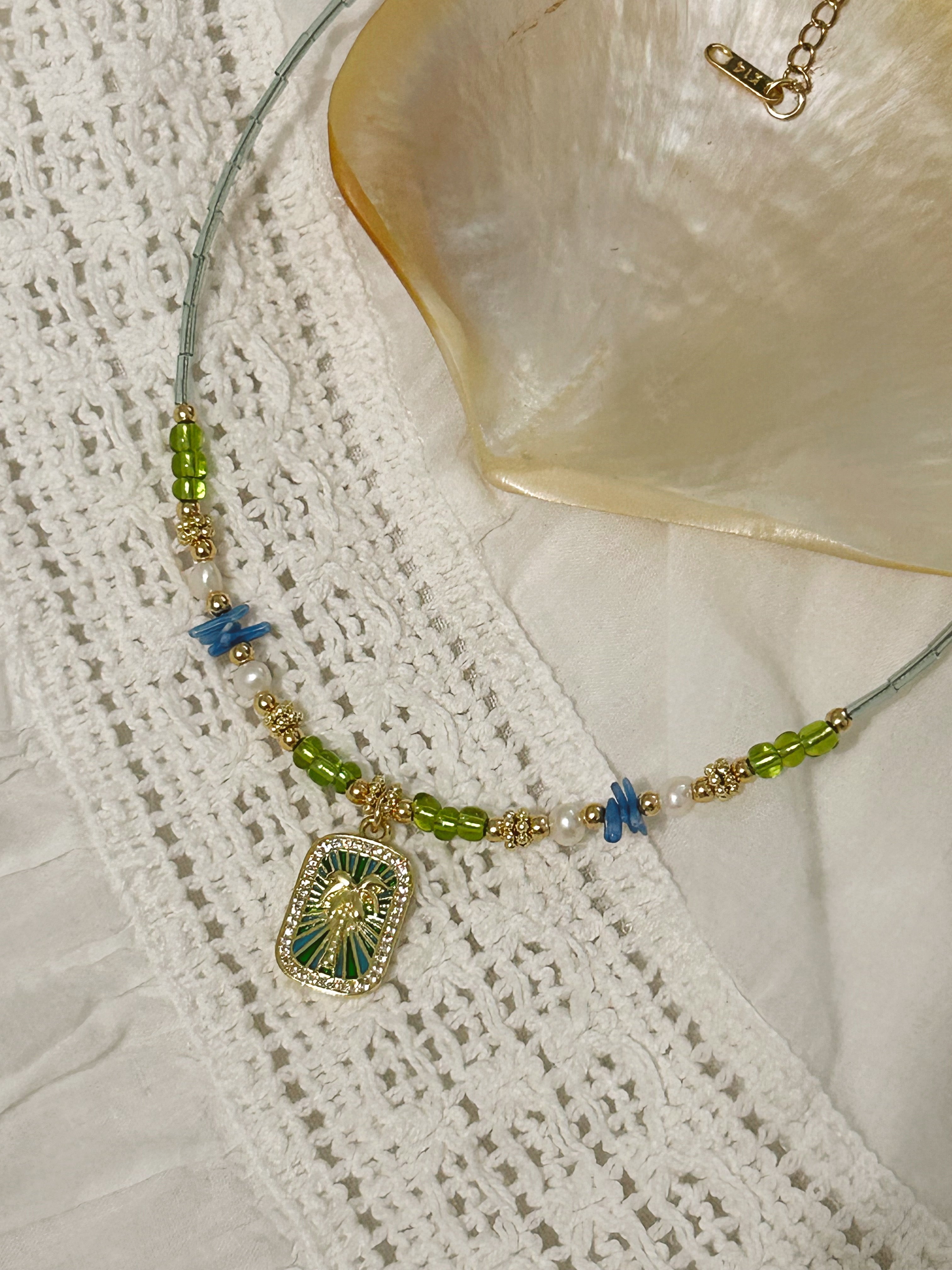 Palm Chocker Necklace