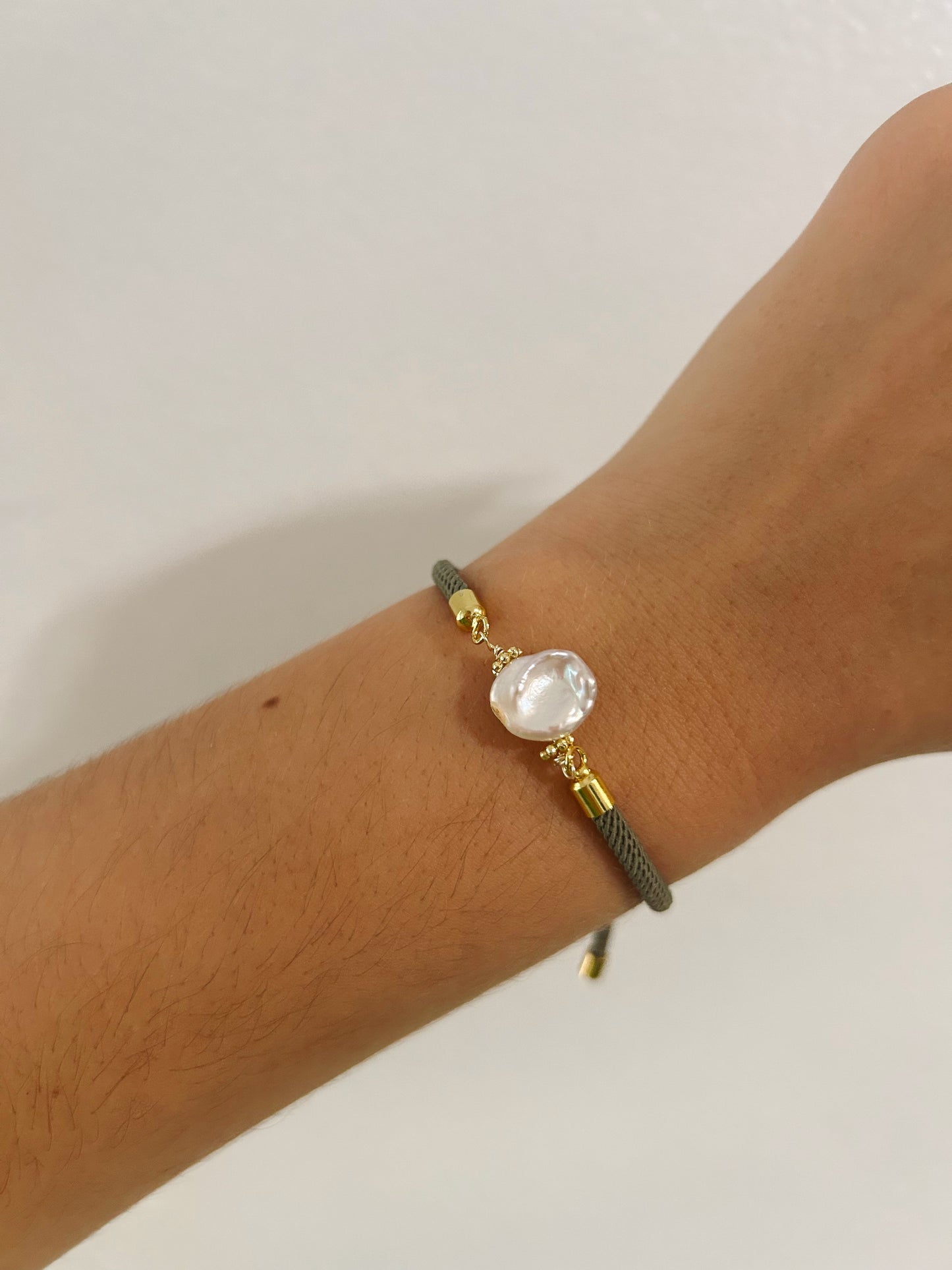 Lucía Pearl Bracelet