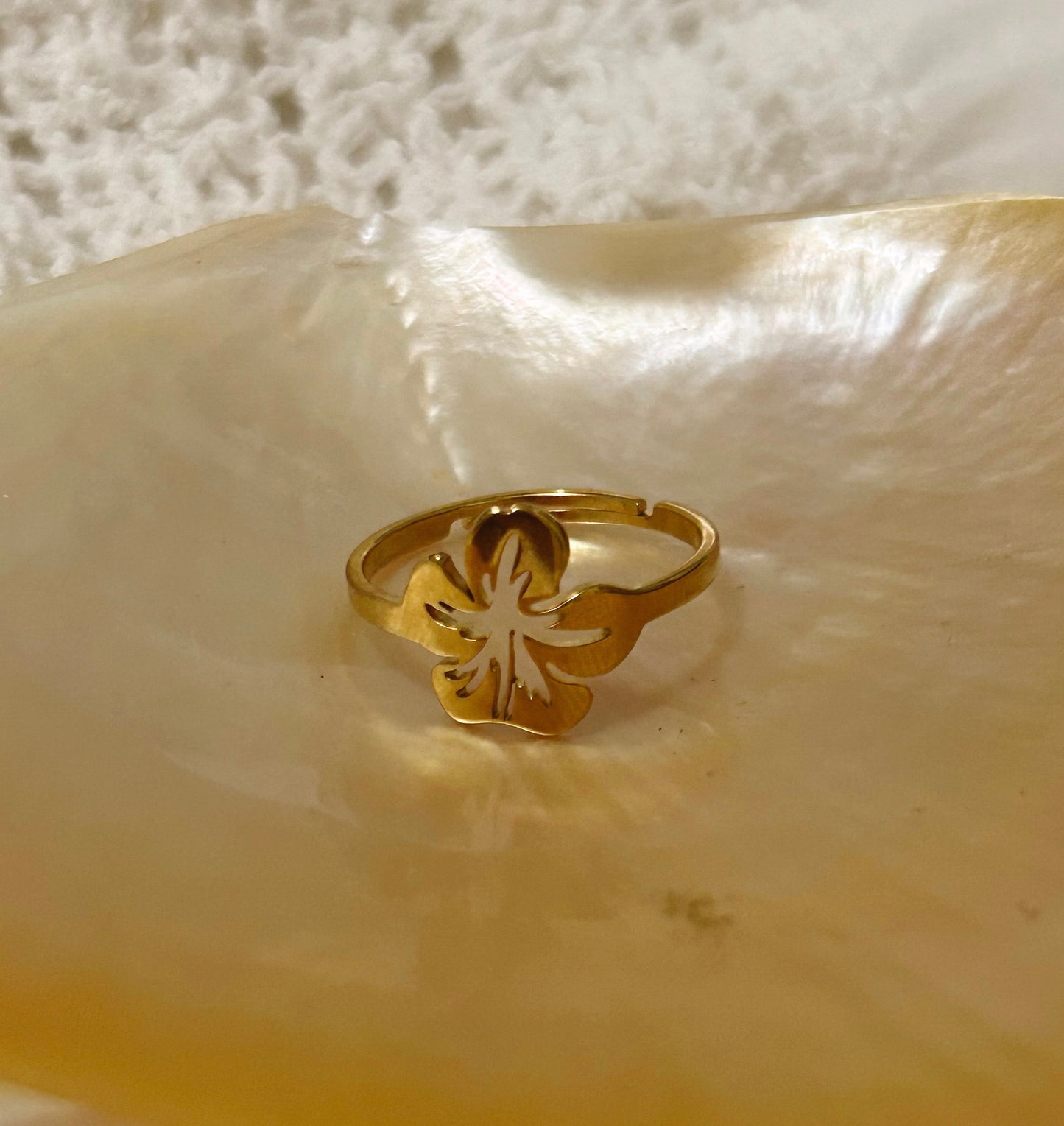 Flor de Maga Ring
