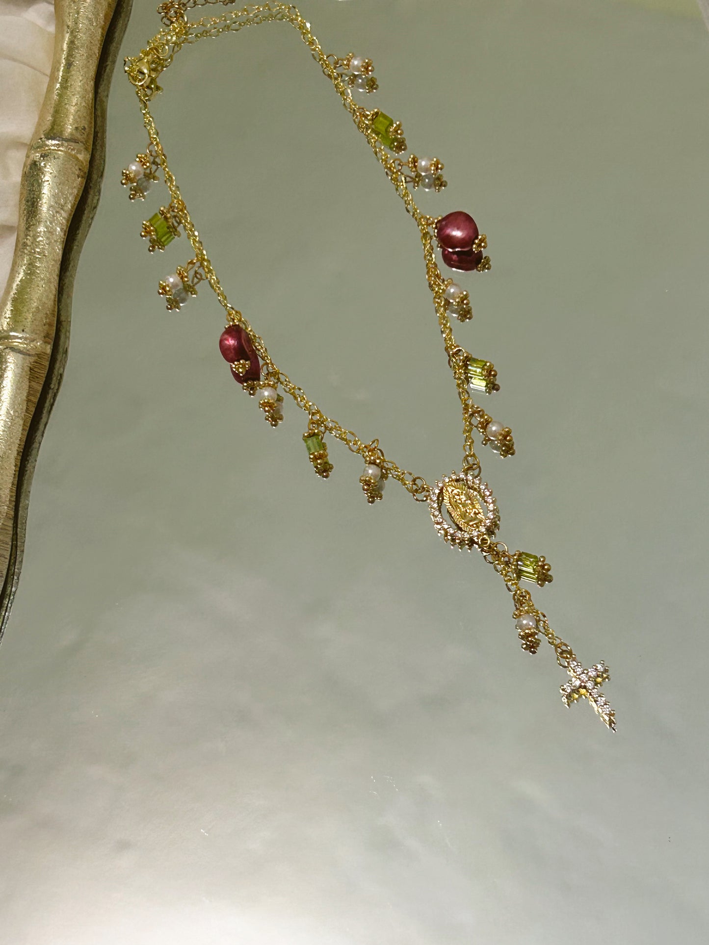 Esencia Necklace